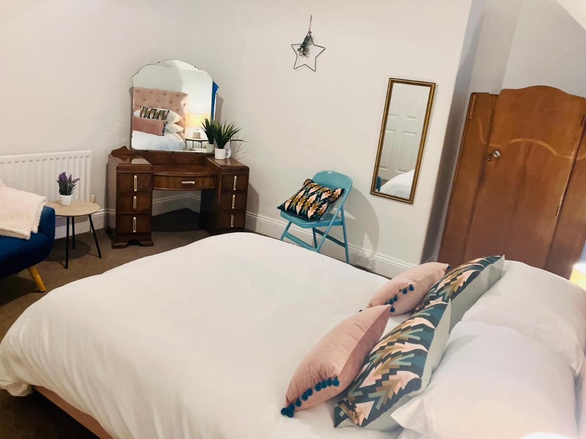 Romford Cottage - Close To Centre, Hospital Crownworks Studio Nissan And Stadium Of Light صندرلاند المظهر الخارجي الصورة