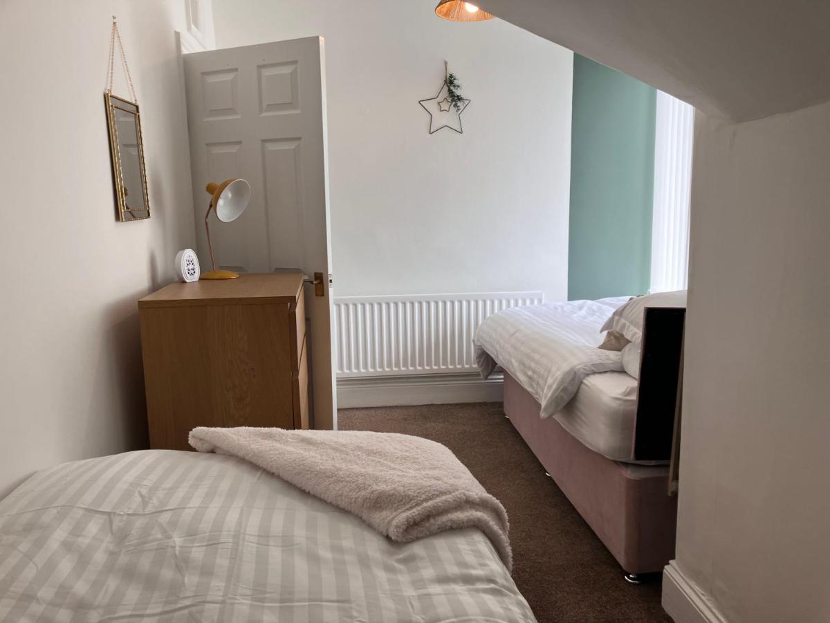 Romford Cottage - Close To Centre, Hospital Crownworks Studio Nissan And Stadium Of Light صندرلاند المظهر الخارجي الصورة